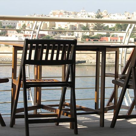 Seafront Apartment Marsascala Марсаскала Экстерьер фото